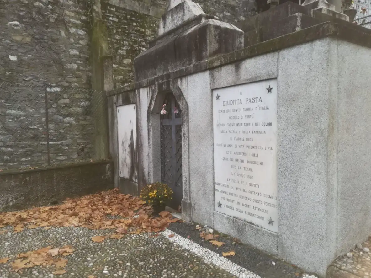 Giuditta Pasta Saronno Tomb Cemetery Grab Friedhof Blevio Reiseführer Travelguide Classical Music Klassische Musik Oper Opera Kultur Culture d