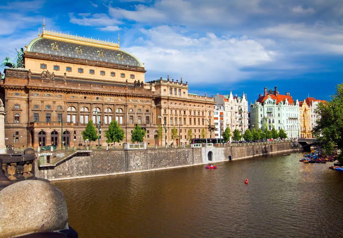 Nationaltheater Prag Praha Prague Antonin Dvorak Travel Reisen Culture Tourism Reiseführer Travel guide Classic Opera (1)