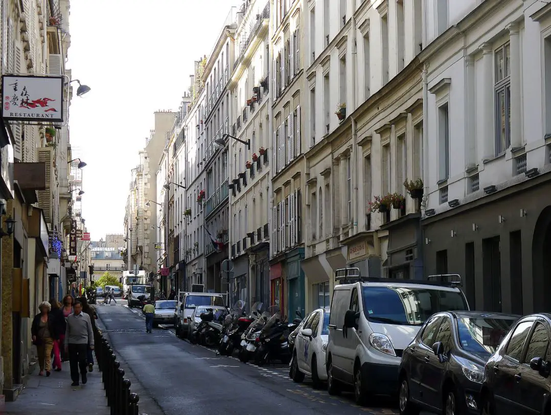 Rue de la tour d'auvergne Paris la boheme Giacomo Puccini Biografie Biography Life Leben Places Orte Music Musik Travel Guide Reisen Reiseführer e