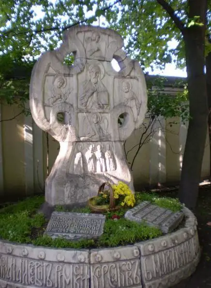 St Petersburg Rimski Korsakoff Tomb Travel Reisen Culture Tourism Reiseführer Travel guide Classic Opera (4)