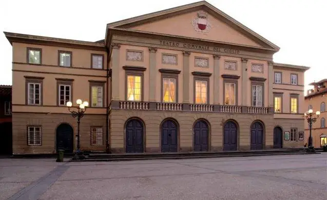 Teatro del Giglio Lucca Gioachino Rossini Biografie Biography Life Leben Places Orte Music Musik Travel Guide Reisen Reiseführer