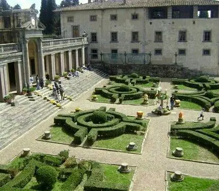 Villa BellosguardoFirenze Lastra a Signa Florence Enrico Caruso Travel Reisen Culture Tourism