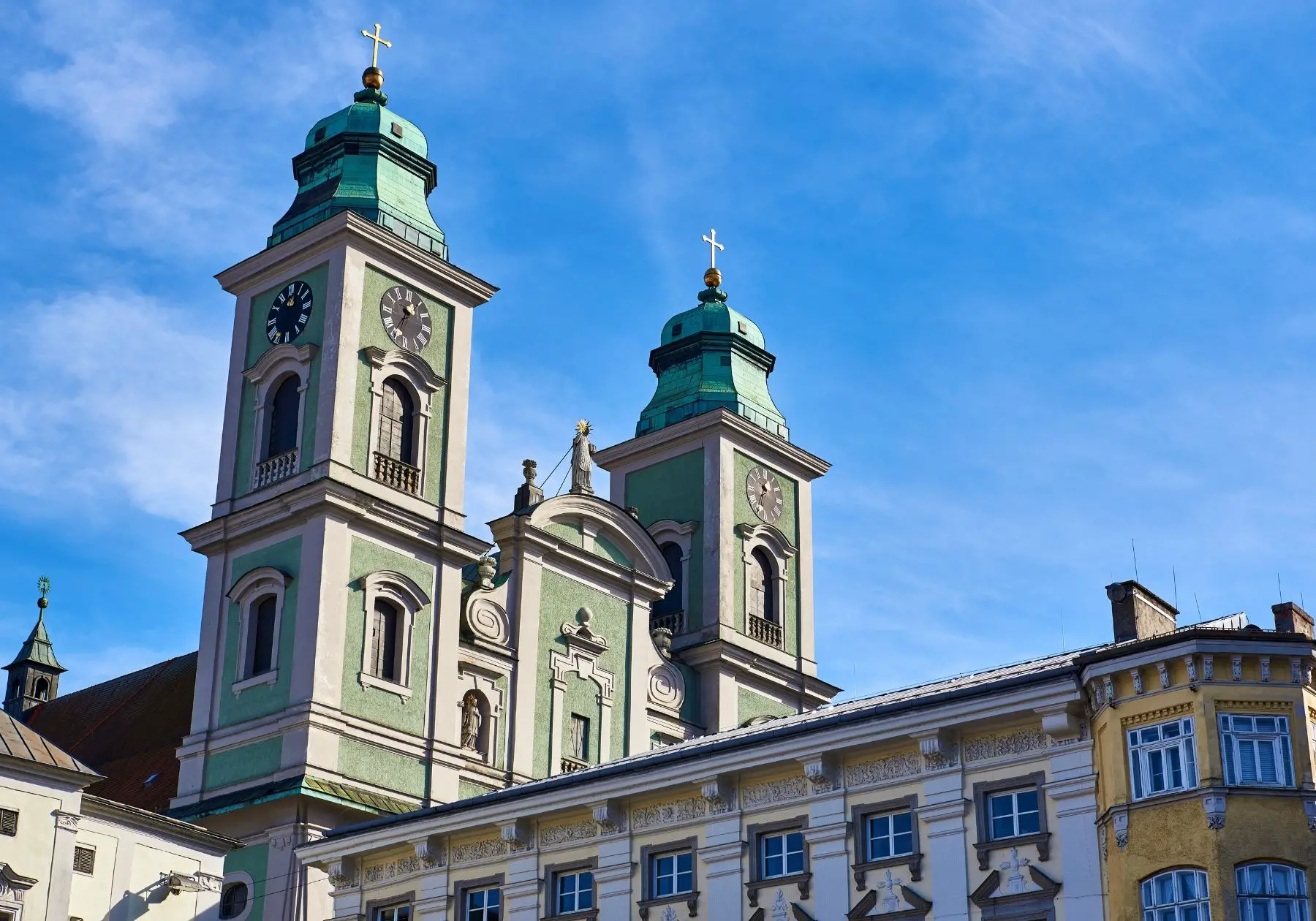 Alter Dome Old dome Ignatius Kirche Church Linz Anton Bruckner Travel Reisen Culture Tourism Reiseführer Travel guide Classic Opera
