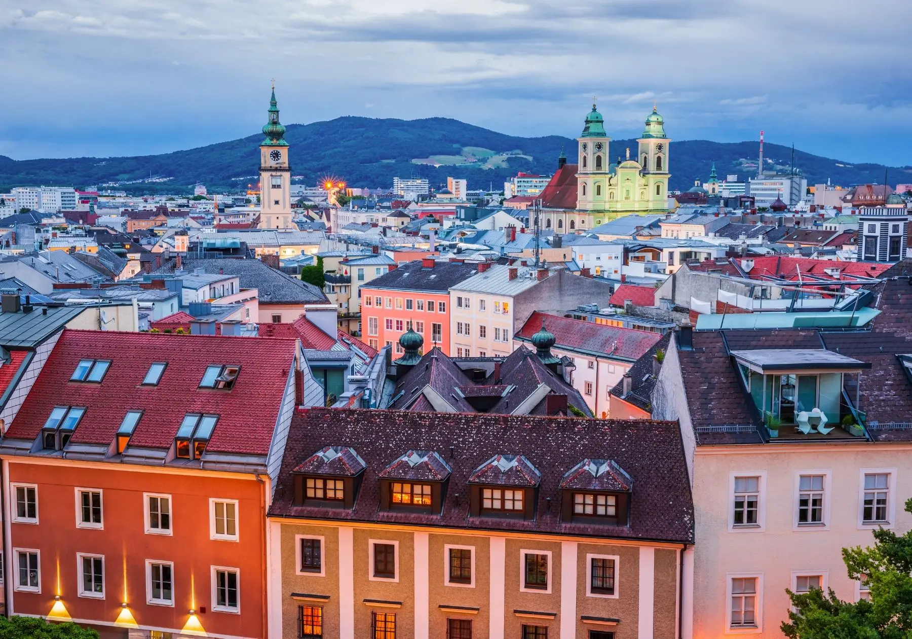 Alter Dome Old dome Ignatius Kirche Stadtpfarrei Church Linz Anton Bruckner Travel Reisen Culture Tourism Reiseführer Travel guide Classic Opera