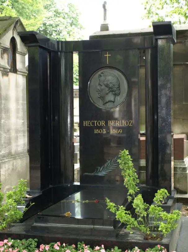 Tomb Montmartre Grab Hector Berlioz Biografie Biography Life Leben Places Orte Music Musik Travel Guide Reisen Reiseführe