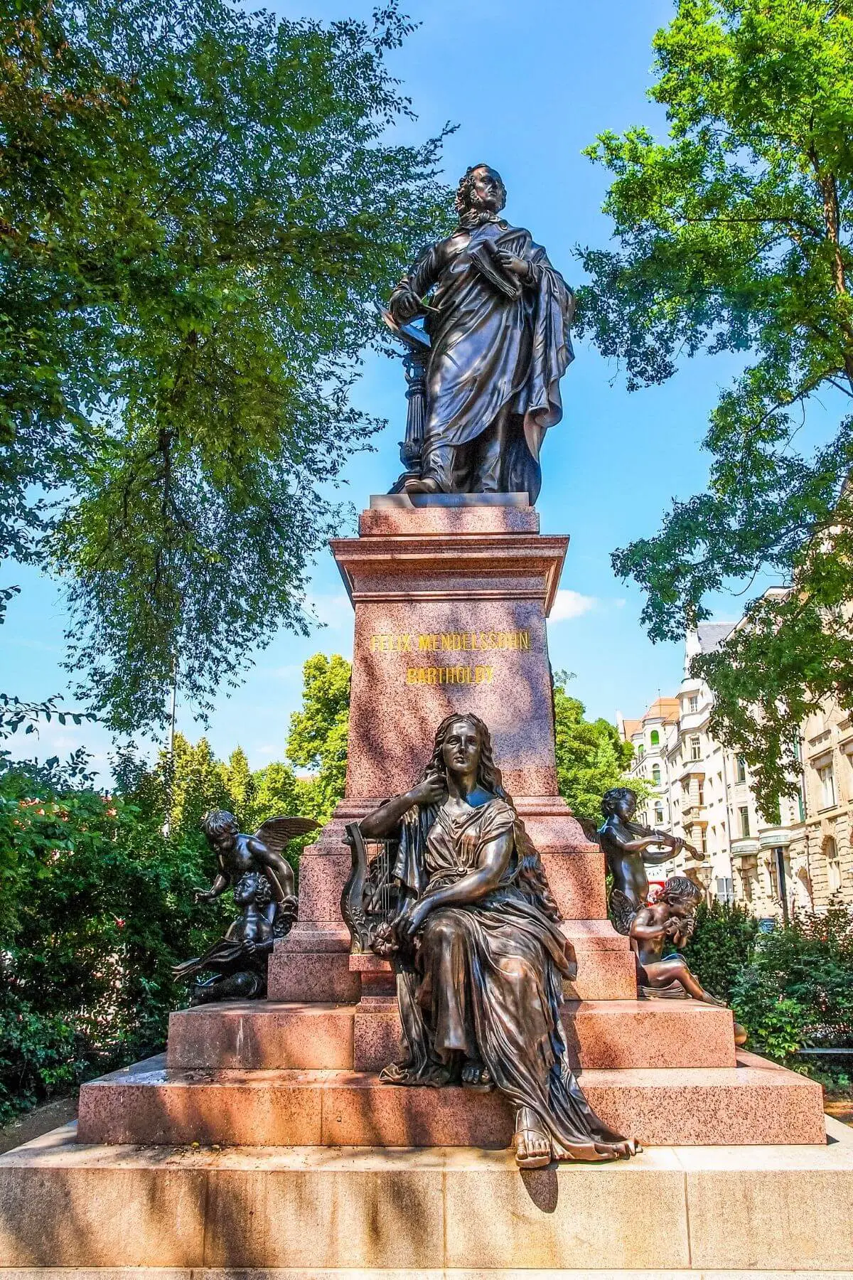 mendelssohn denkmal monument Leipzig Felix Mendelssohn Schweiz Switzerland Travel Reisen Culture Tourism Reiseführer Travel guide Classic music Opera (1)