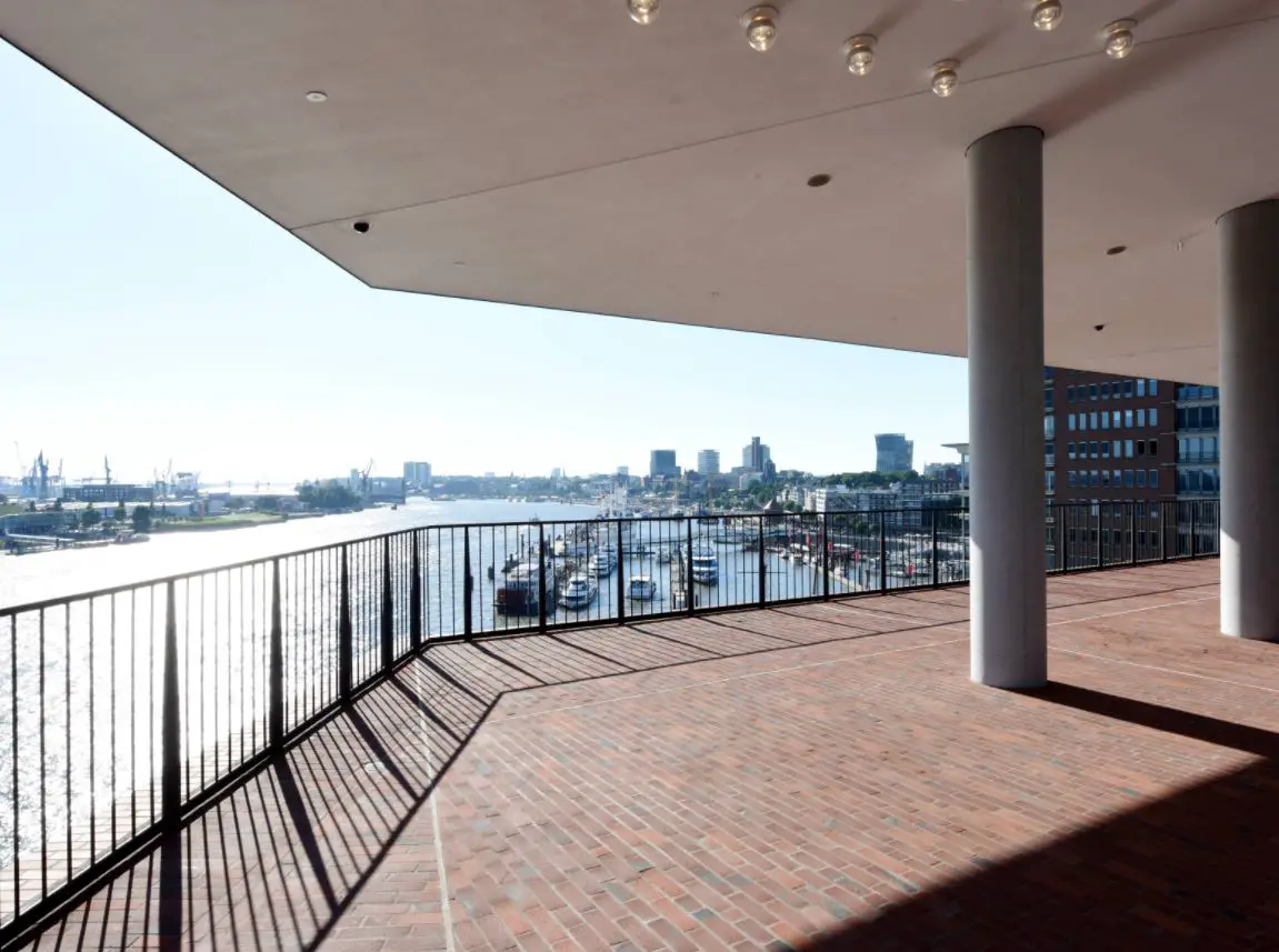 Elbphilharmonie Plaza Hamburg